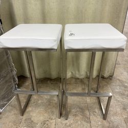 White Leather/vinyl Bar Stools Metal Legs