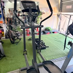 Life Fitness X1 Elliptical