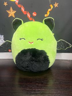 SQUISHMALLOWS LEAP THE GREEN BAT WITH FUZZY BLACK BELLY - 8 INCH