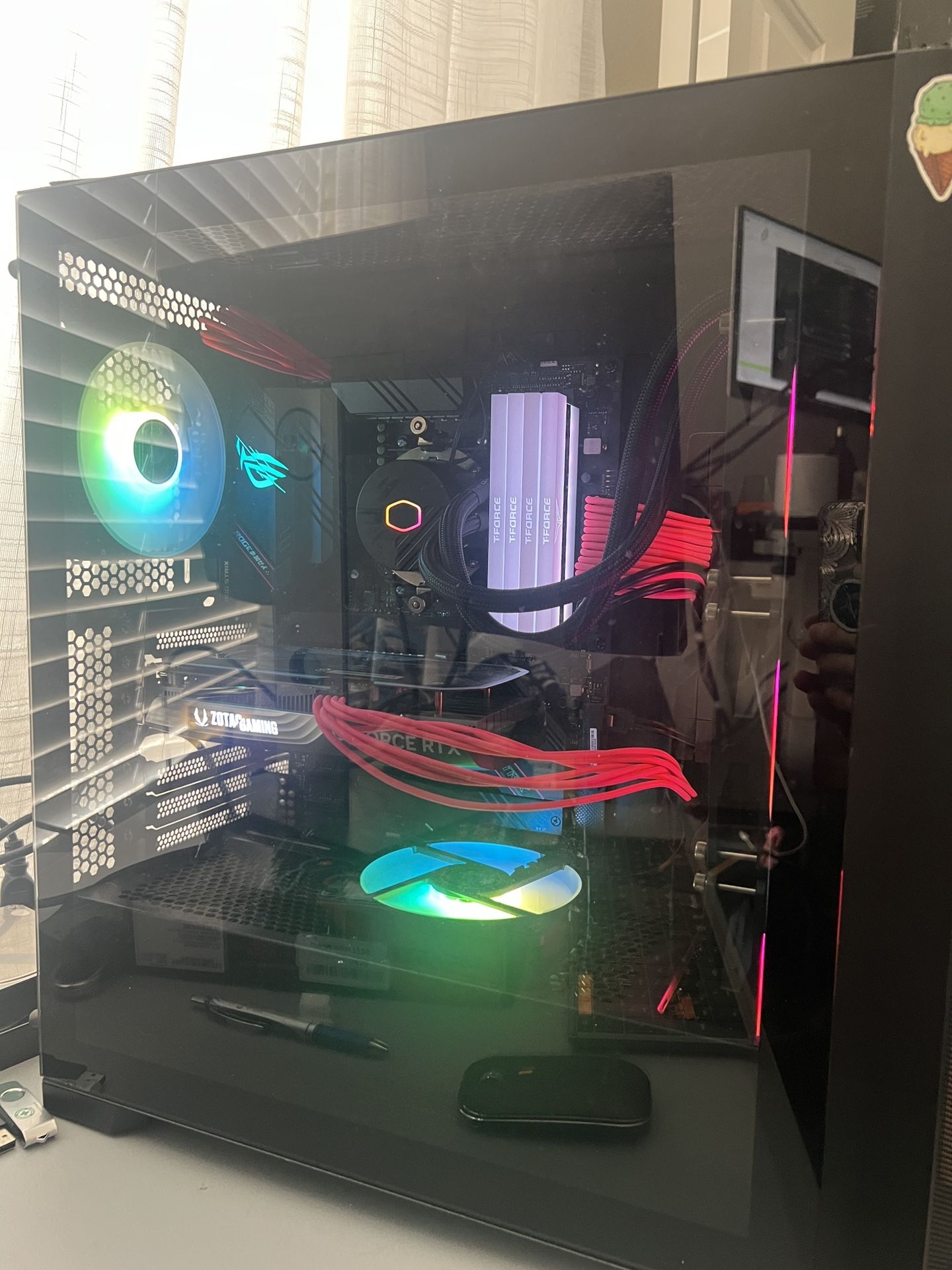 Excellent Condition Gaming PC - RTX 4060, 32GB RAM, Ryzen 7 5800X