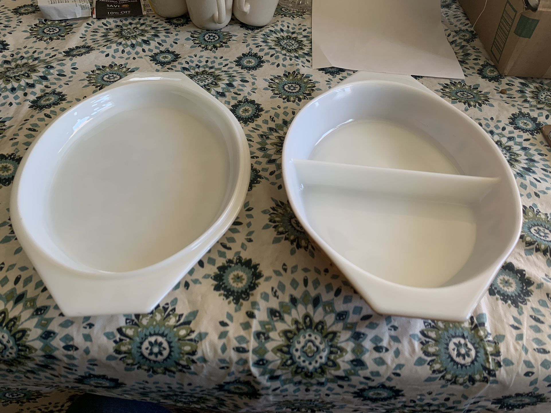 Vintage Pyrex Split Casserole Serving Dish