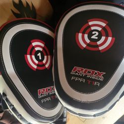 Rdx Focus Mitts 
