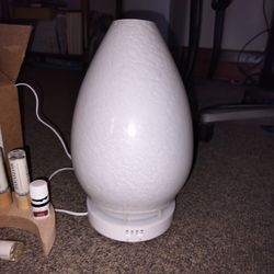 Young Living Diffuser And Oils