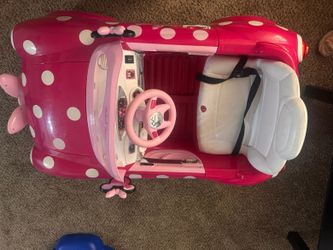 Mini mouse power wheels car