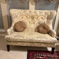 Traditional High-Back Wingback Loveseat / Settee (with Accent Pillows)