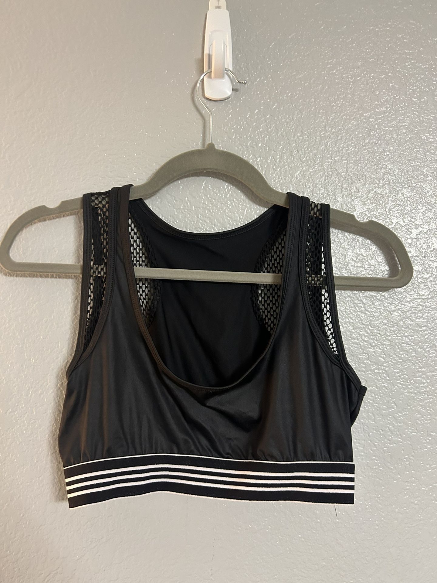 Women’s black fishnet crop top size small