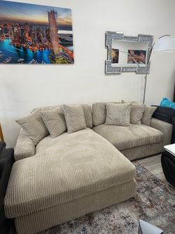 For Sale - New Sectional Sofa !!! Ask For Price!!! Preguntar precio