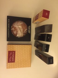 NIB MAC LIMITED EDITION Everything for $80