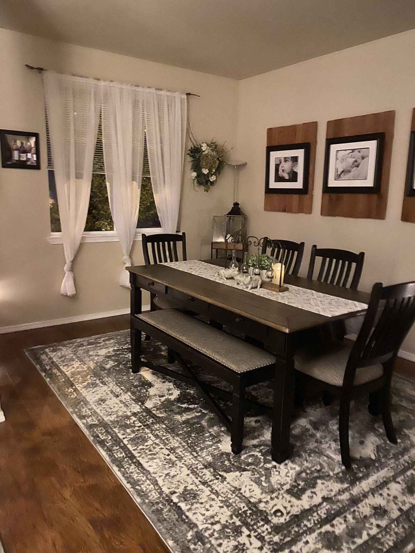 Dinning Room Table