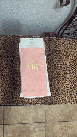 Mrs’s Hand Towel