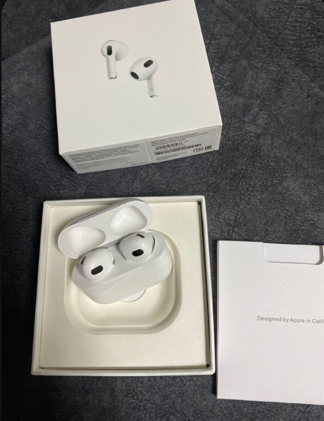 Apple Airpod’s Generation 3