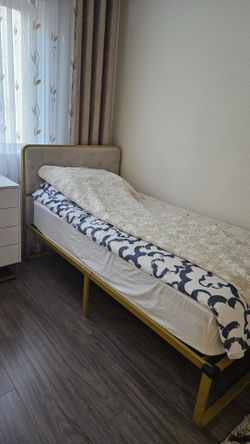 Twin bed frame