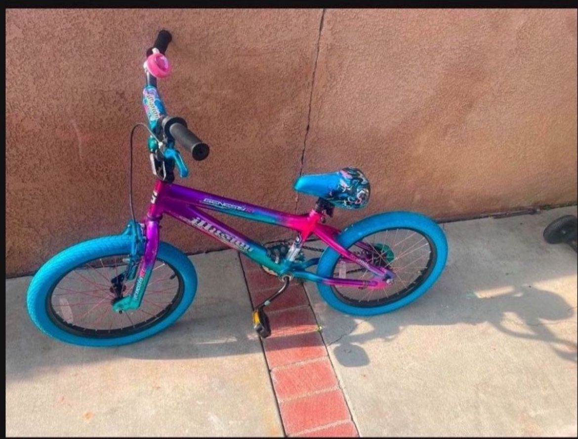 Genisis Illusion girls bike 18” inches 