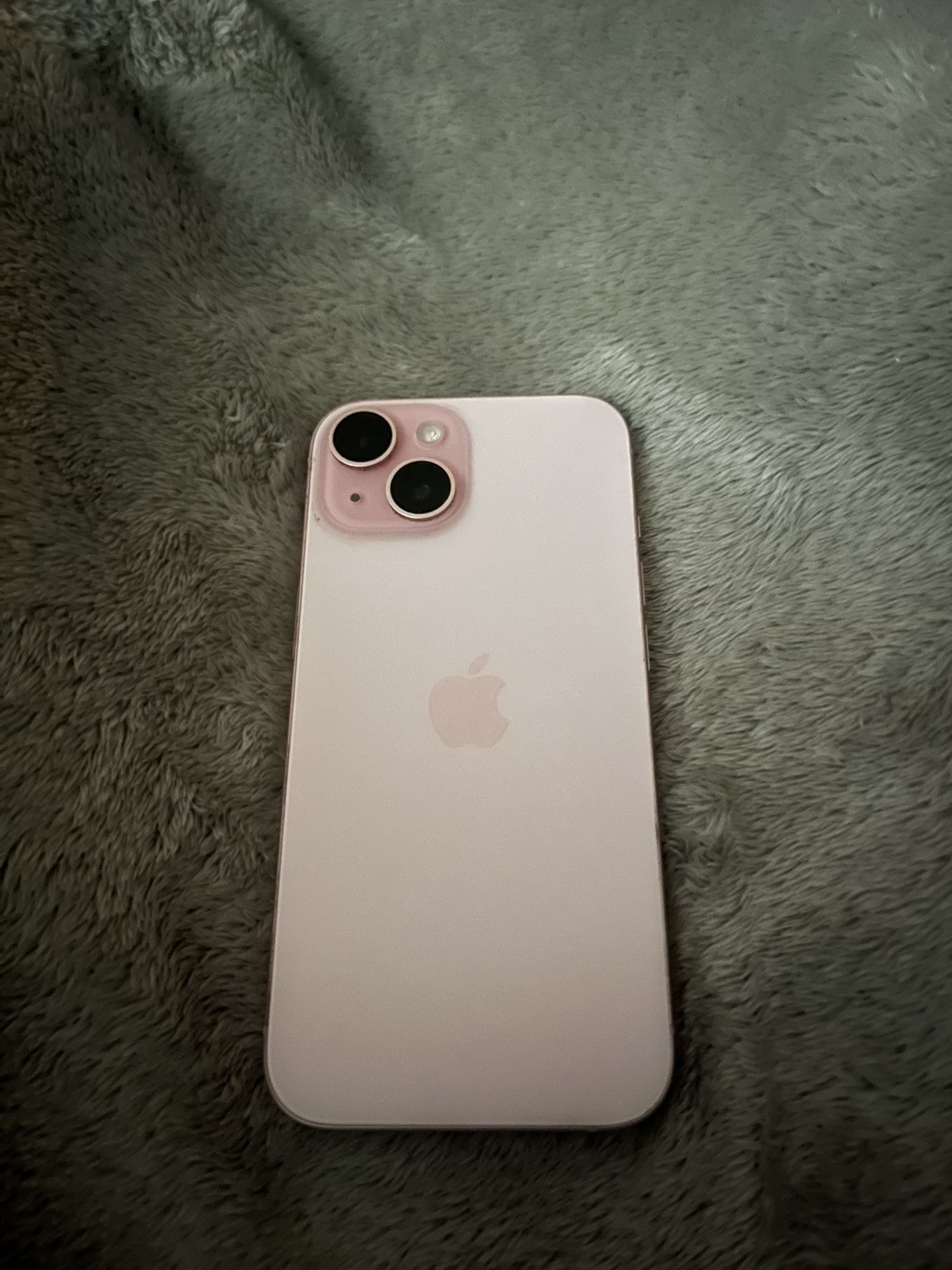 iPhone 15