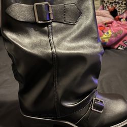 black leather boots size 40 