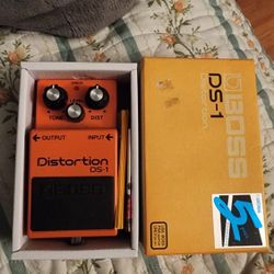 Boss DS-1 Distortion Pedal