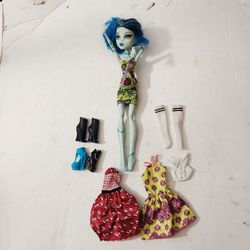 Monster High Frankie Stein Doll with Extra Outfits and Shoes