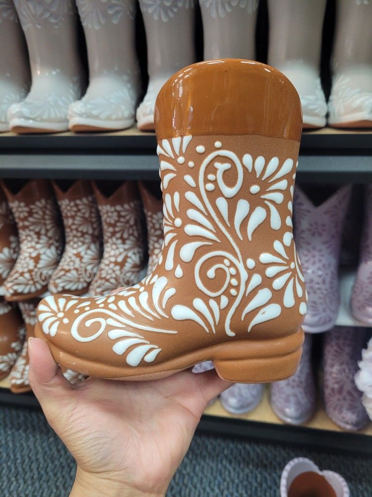 🤎 Boot Flower Vase 🌼 