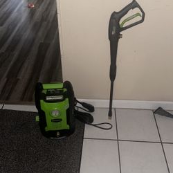 Pressure Washer