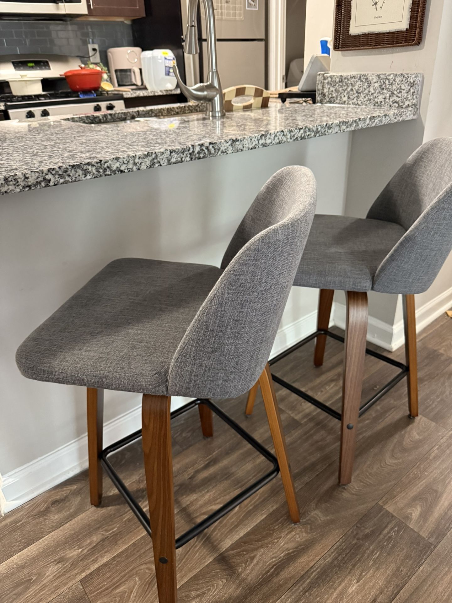 Bar Stools 