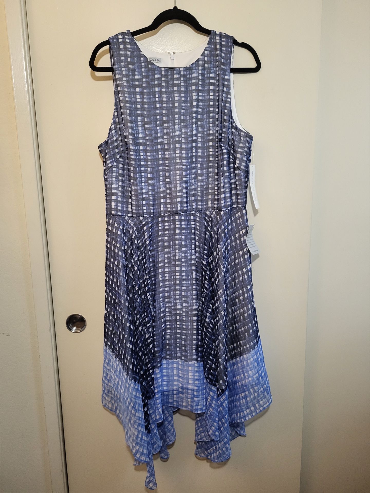 Maggy London Plus size dress