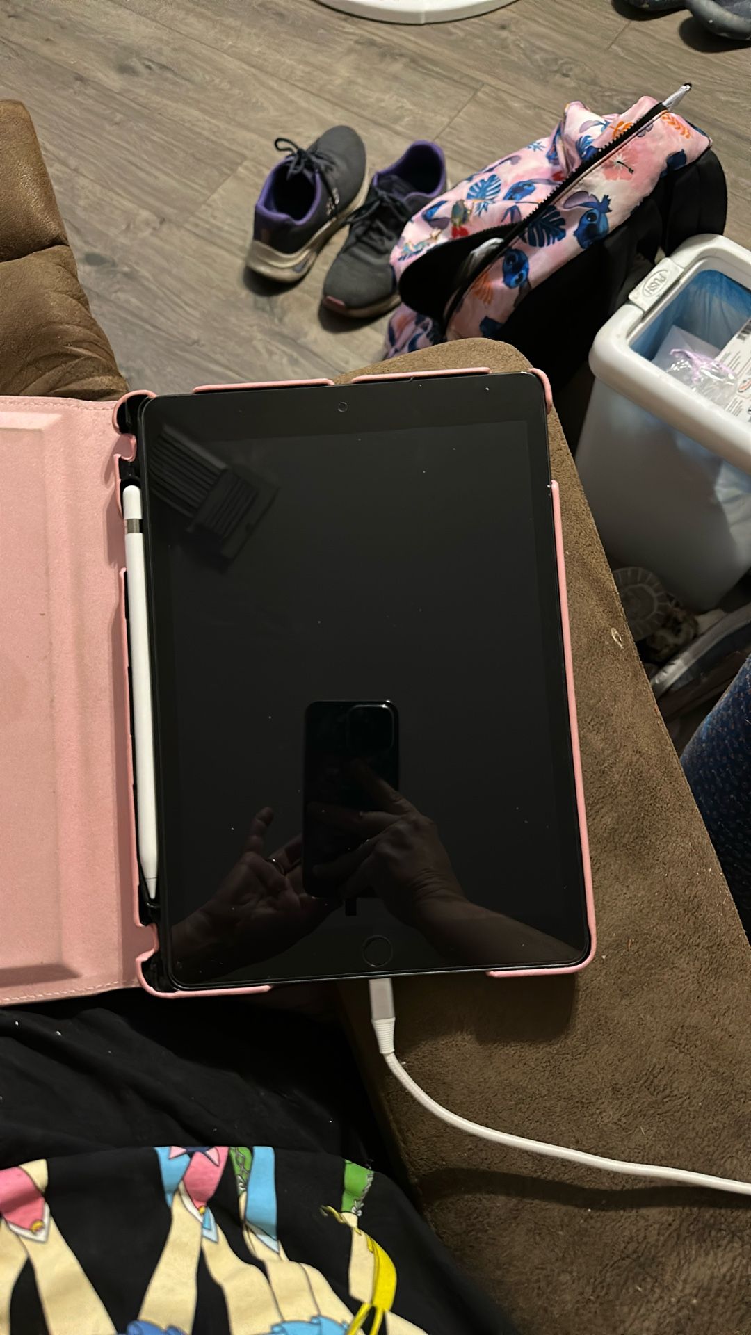 IPAD 9th generation With Pen And Case