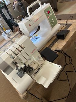 Singer Confidence Sewing Machine & Singer Serger Bundle