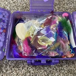 Arts And Crafts Feathers 