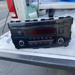 2015 Nissan Altima Radio