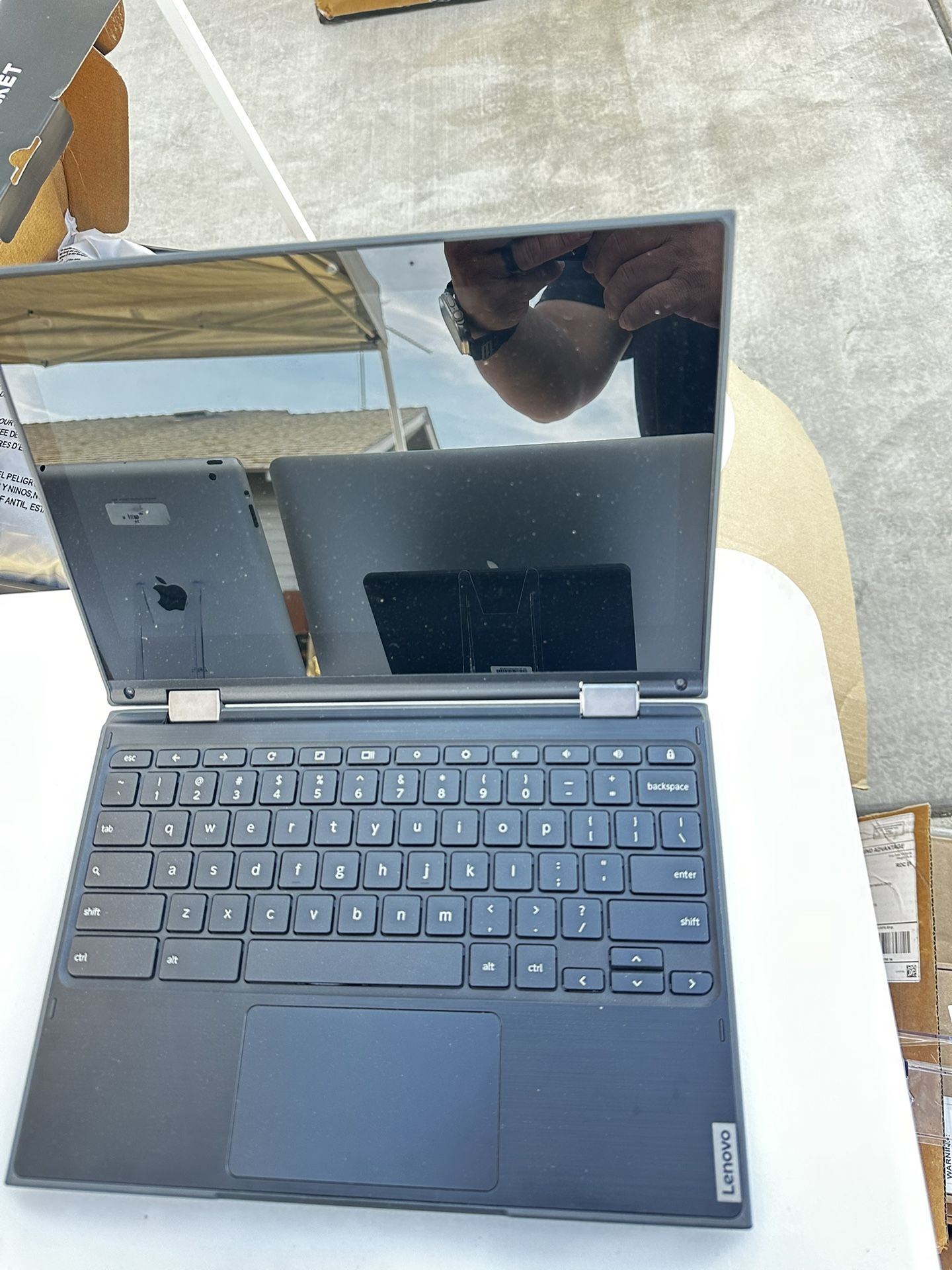 Lenovo Chrome Book