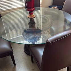 Dining Room Table 