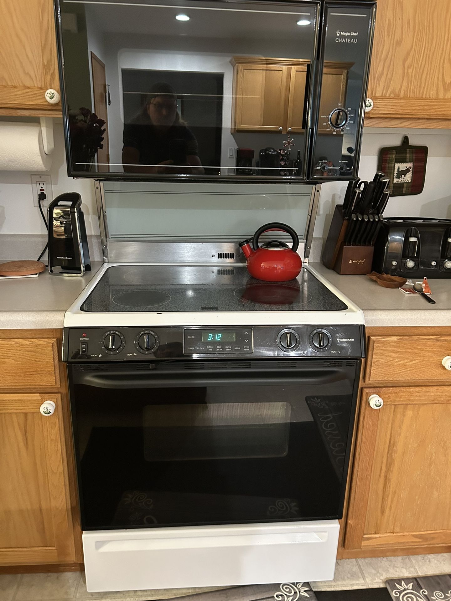 Magic Chef Chateau Double Oven