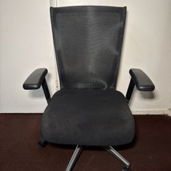 Ergonomic Mesh Office Chair 