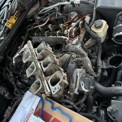 Mechanic Work Engine Transmission Electric 