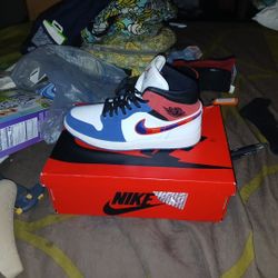 9.5 AIR Jordan Shoes Great Condition Never Worn