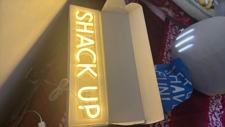 Shake Shack Wall Light