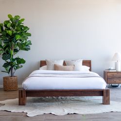 Queen Bed Thuma