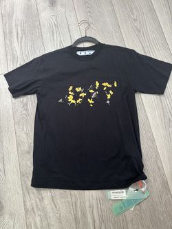 Off-White Women’s flower design Black Graphic T-Shirt new with tags size small 
