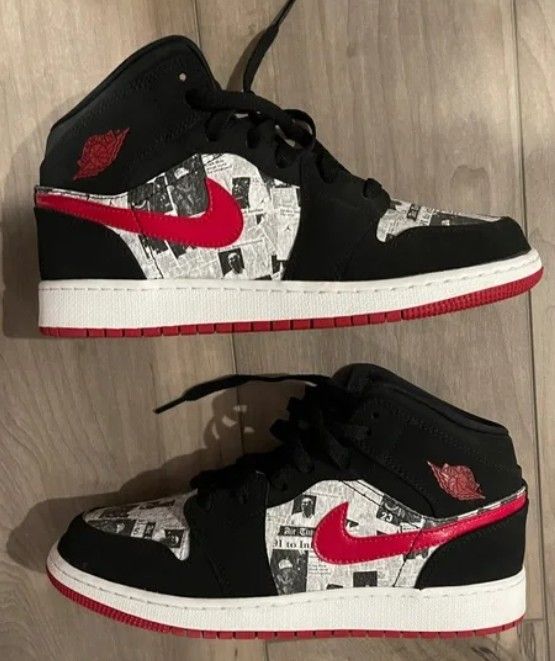 Air Jordan 1 Mid Newspaper Air Times shoes