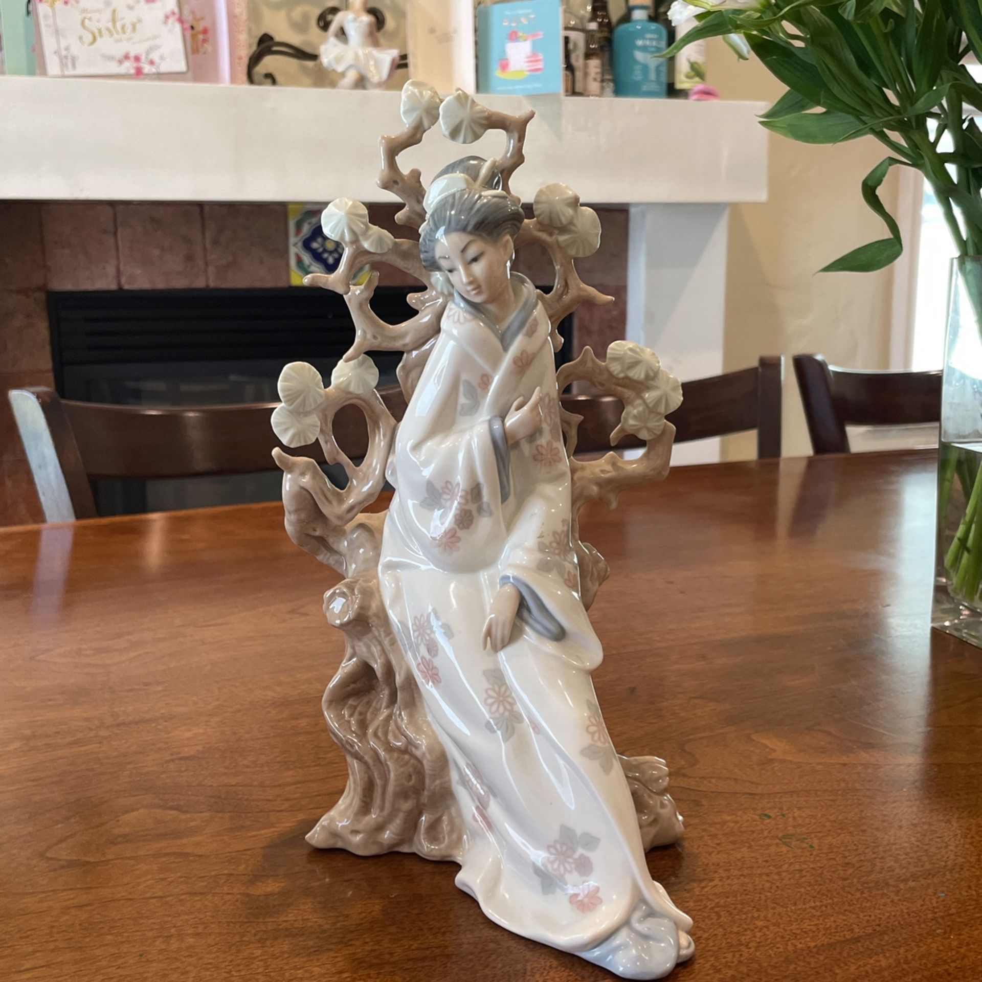 Lladro Asian Figurine