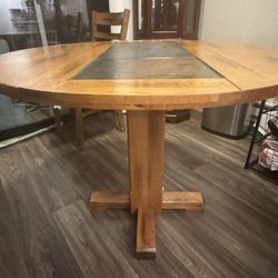 Woden Dining Table With 4 Chairs 