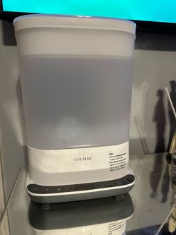 Bottle sterilizer and dryer