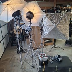 NORMAN P500 4 LIGHT PORTABLE STUDIO 