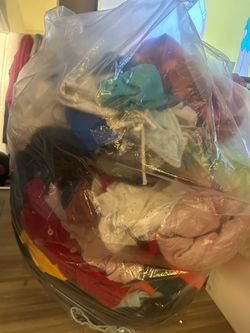 Bag of clothes & shoes
