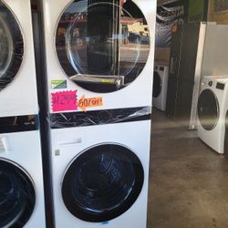 LG ThinQ WashTower Single Unit Front Load Washer 4.5 Cubic Feet  AND  Gas Dryer 7.4 Cubic Feet O2 W