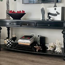 NOIR Console Table