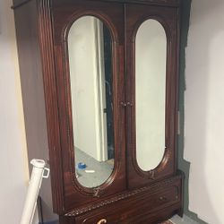 Wardrobe Furniture with Mirror