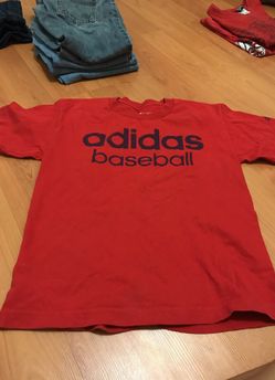 Adidas m/10/12 red tshirt