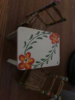 Doll play table and chairs