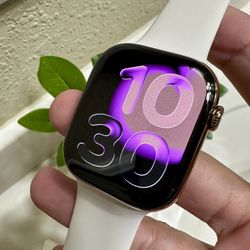 Apple Watch    11 Titanium 